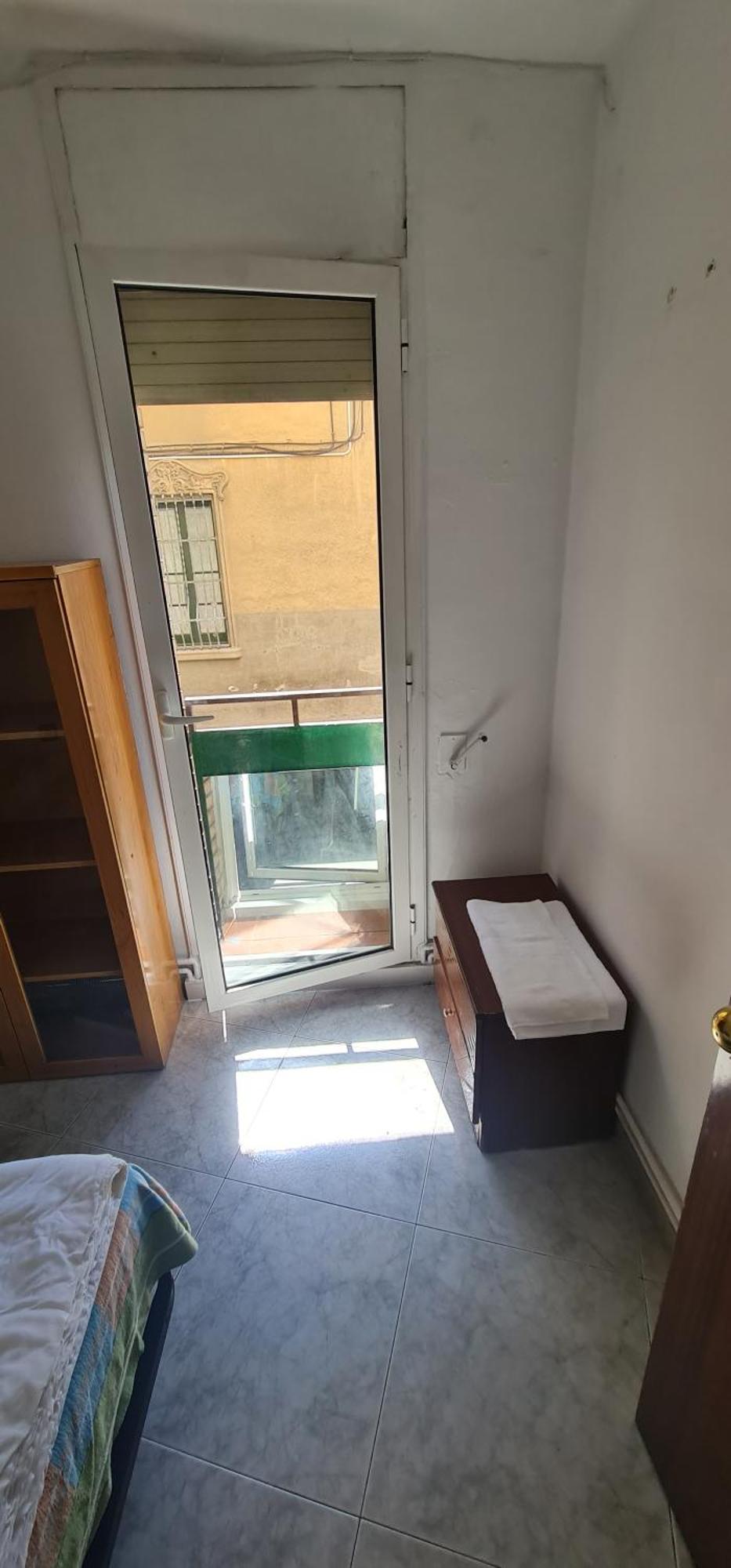 Sunny Room In A Shared Apartment In Рубі Екстер'єр фото